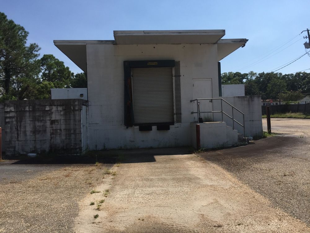 Free Standing Retail Warehouse- Highway 98: 1820 W 15th St, Panama City, FL 32401